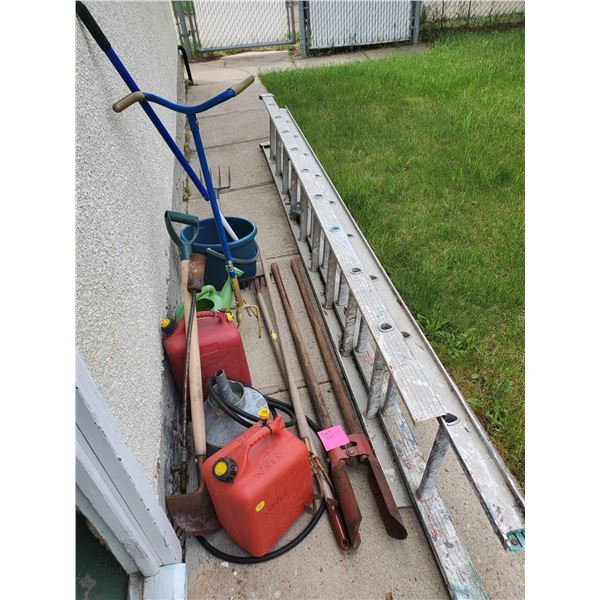 Post Hole Digger, Ladder & Misc Garage & Garden Item