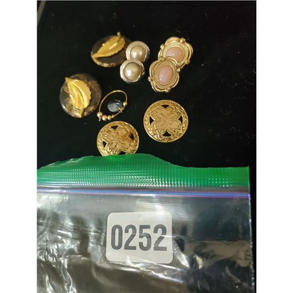 Assorted Fashion Earrings