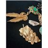 Image 2 : Assorted Necklaces & Brooches