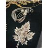 Image 3 : Assorted Necklaces & Brooches