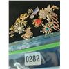 Image 1 : Assorted Pins, Brooches, Earrings