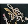 Image 3 : Assorted Pins & Brooches