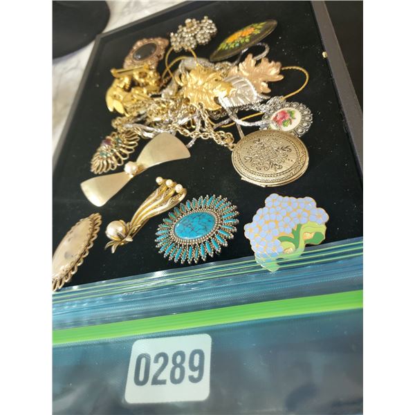 Assorted Chains & Brooches