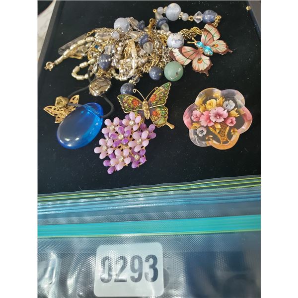 Assorted Jewelry