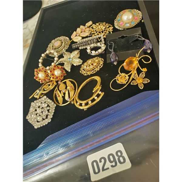 Assorted Brooches