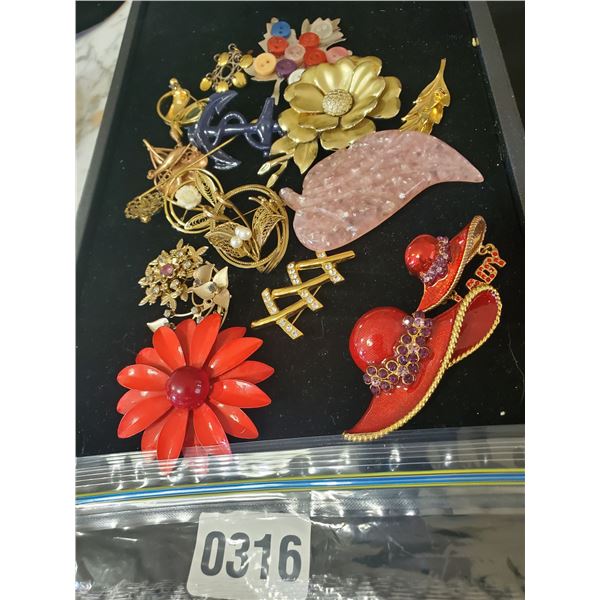 Assorted Brooches