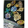 Image 1 : Assorted Brooches