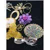 Image 2 : Assorted Brooches