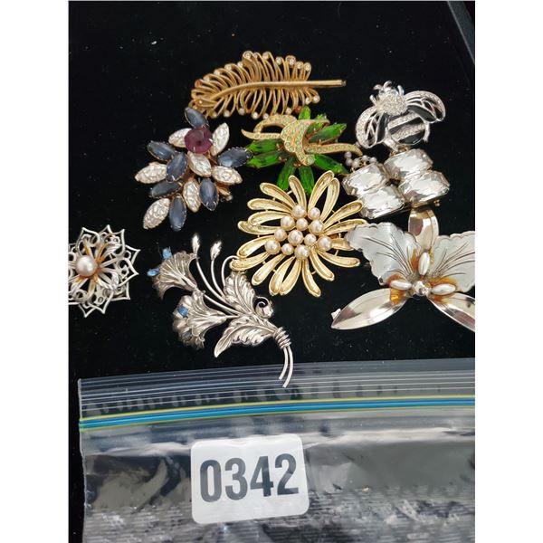 Assorted Brooches