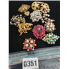Image 1 : Assorted Brooches
