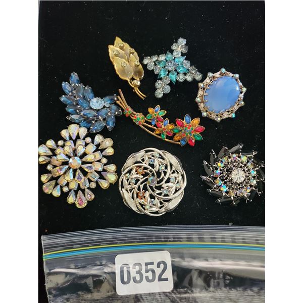 Assorted Brooches