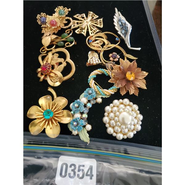 Assorted Brooches