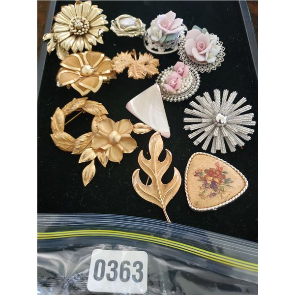 Assorted Brooches