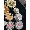 Image 4 : Assorted Brooches