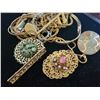 Image 3 : Assorted Chains, Pendents & Pin