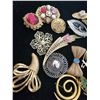Image 3 : Assorted Brooches