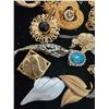 Image 2 : Assorted Brooches