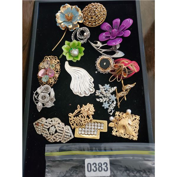 Assorted Brooches