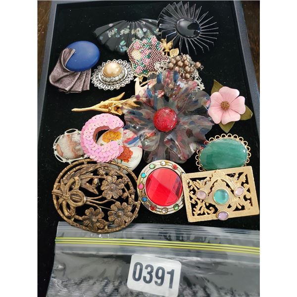 Assorted Brooches