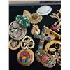 Image 2 : Assorted Brooches