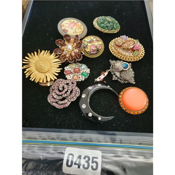 Assorted Brooches