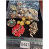 Image 1 : Assorted Brooches & other Jewelry Pieces