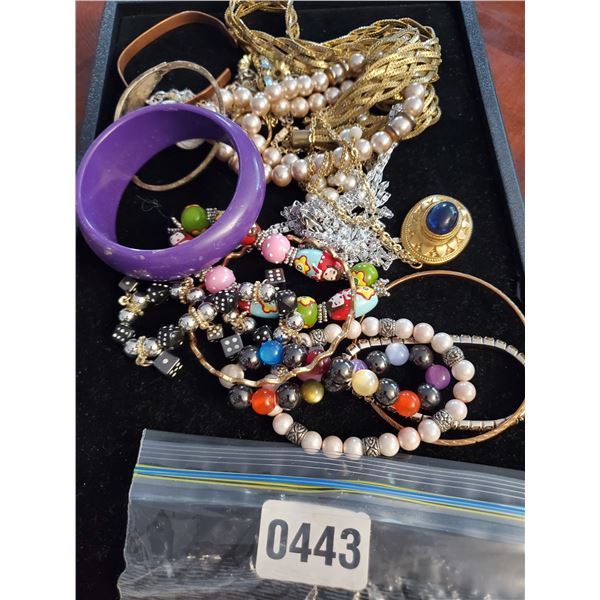Assorted Jewelry