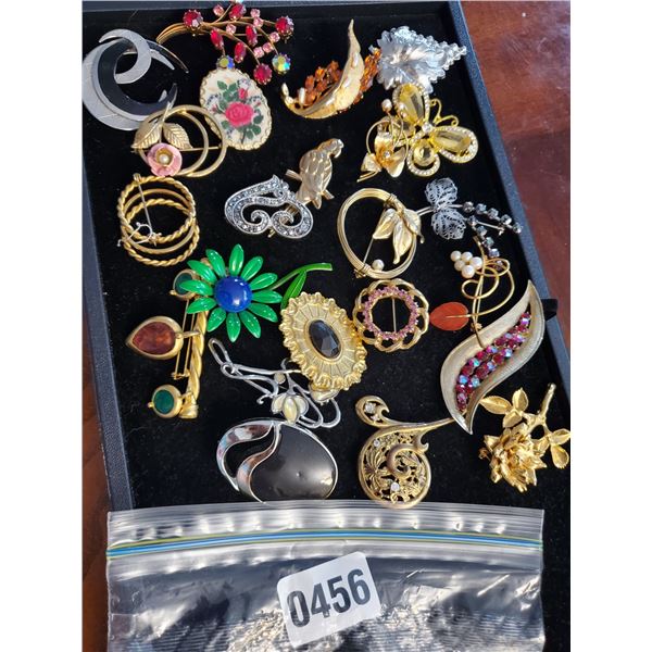 Assorted Brooches