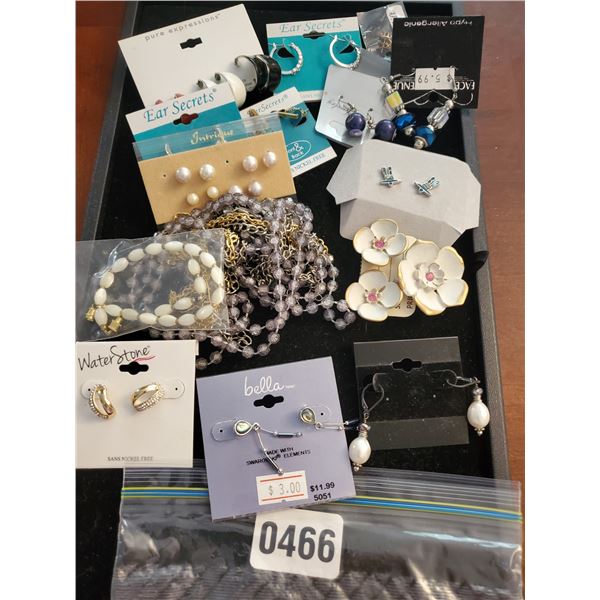 Assorted Jewelry