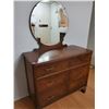 Image 2 : Vintage 3 Drawer Dresser & Round Mirror