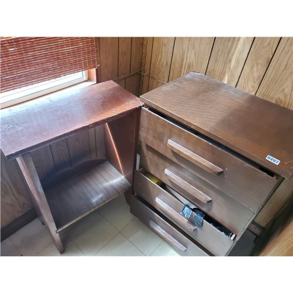 4 Drawer Dresser & Side Table