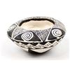 Image 7 : Artisan Crafted Pottery Bowl