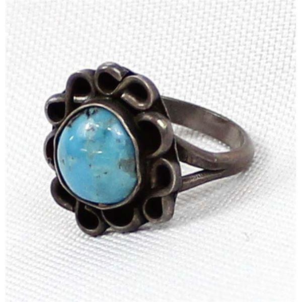 Navajo Old Pawn Sterling Turquoise Ring, Size 6