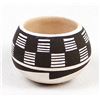 Image 6 : Miniature Acoma Black on White Pottery Jar