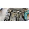 Image 2 : Craftsmean cordless drill with Makita screw gun and heated heat gun