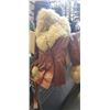 Image 2 : Leather jacket with camp sleeping pads and pads