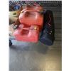 Image 2 : DIVING TANK, JERRY CANS AND ROPE AND BUNGEE CORDS