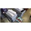 Image 2 : 2 under counter bins with clothing rack and tile