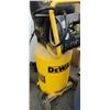 Image 2 : Dewalt 15 gallon Air compressor might need rewiring
