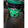 Image 2 : 15 L pail of driveway sealer