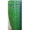 Image 2 : 20 STACKING GREEN TOTES