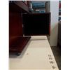 Image 3 : Mahogany jewelry chest with 2 keys