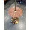 Image 2 : VINTAGE MCM BRASS AND WOOD FLOOR LAMP WITH MILK GLASS SHADE