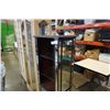 Image 8 : MIRRORED GLASS SHELF WITH 2 MIRRORED DRAWERS