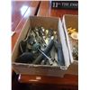 Image 2 : 2 TRAYS OF CUTLERY, COLLECTABLES, SILVER PLATE BUTTER KNIFE SET AND MOTHER OF PEAR HANDLE FORK SET