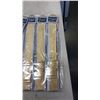 Image 4 : 2 boxes of new hair accessories
