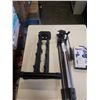 Image 2 : Dumbbell stand with tripod and sports earbuds