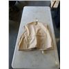Image 2 : FISHING VEST