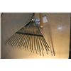Image 2 : Rake, Hoe and Weed Wacker