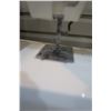 Image 8 : Kenmore Free-Arm Sewing Machine